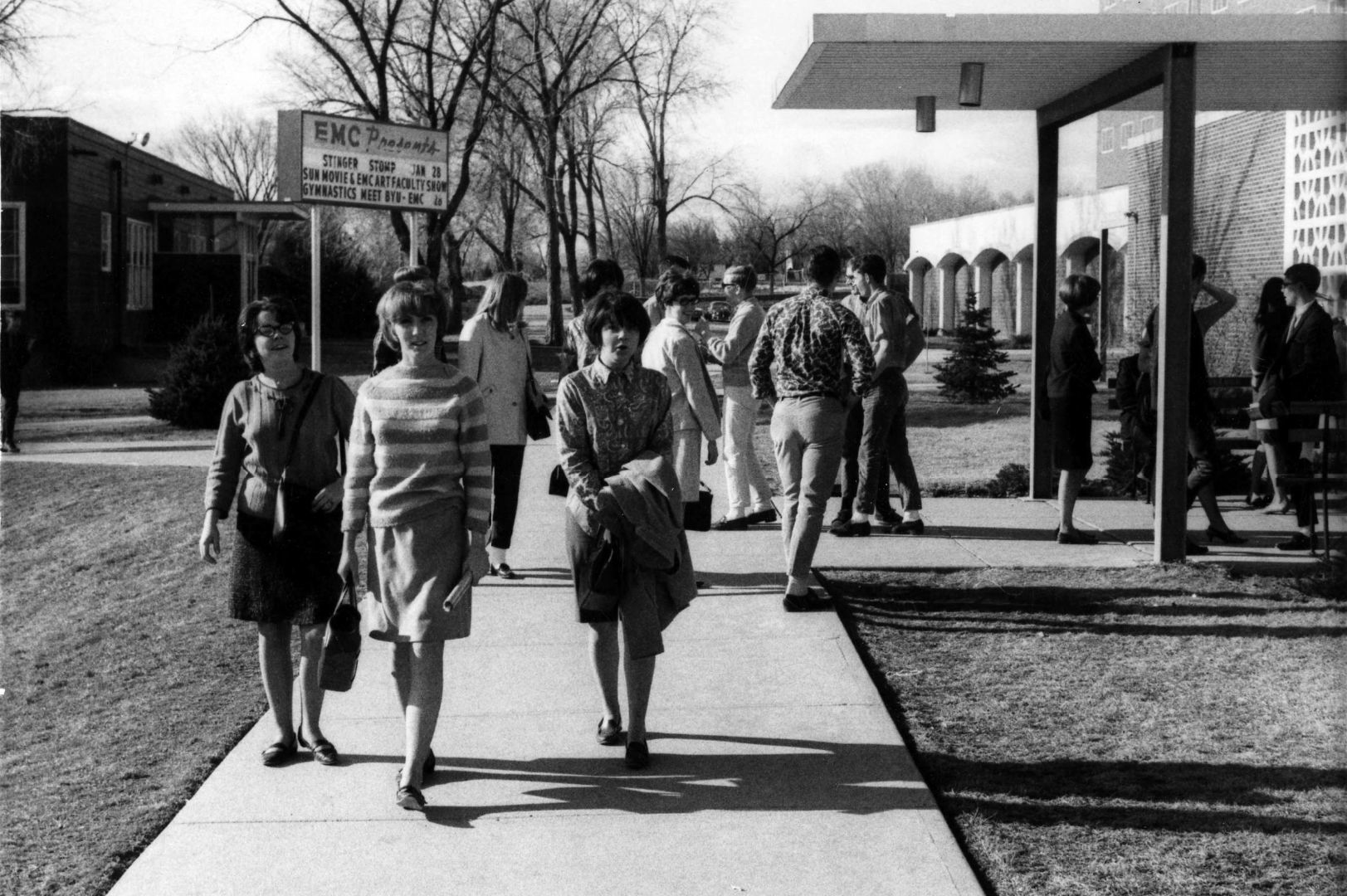 Students on Eastern Montana College campus, circa 1967